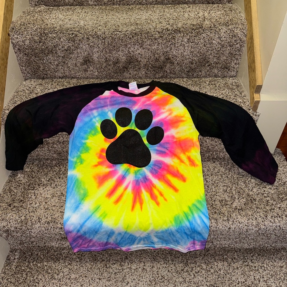 Tye Dye Dog Paw 3/4 Sleeve Tee